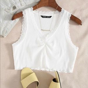 Super cute white crop top